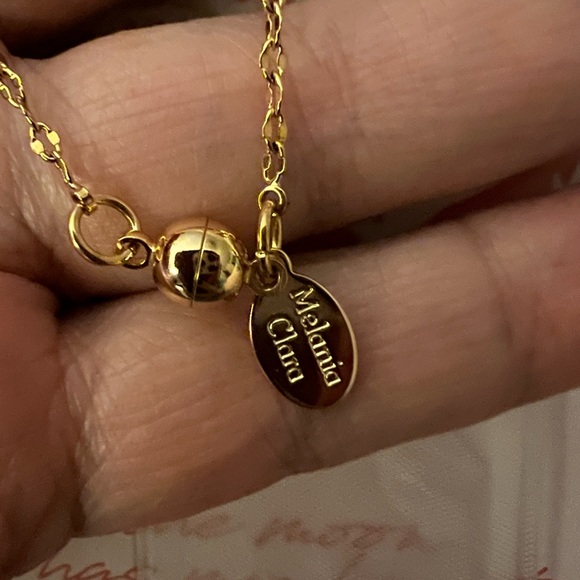 NWT Melanie Clara ” Chroma “ Gold Necklace in Plum - Picture 5 of 7